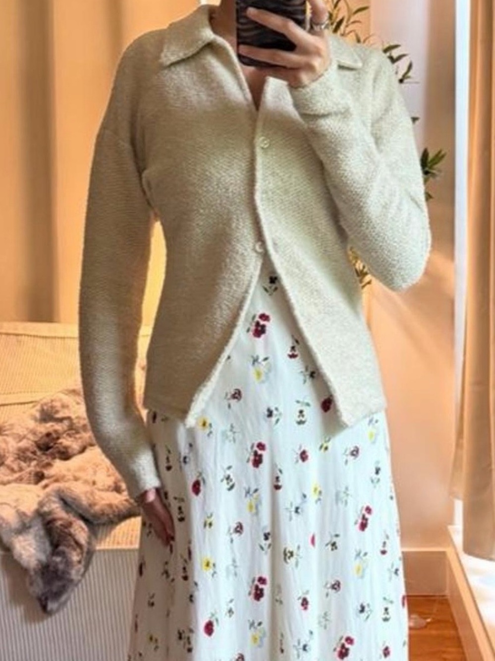 Light Cream Button-Front Knit Cardigan with Collar